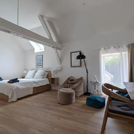 Confort & Nature, Calme Et Convivial