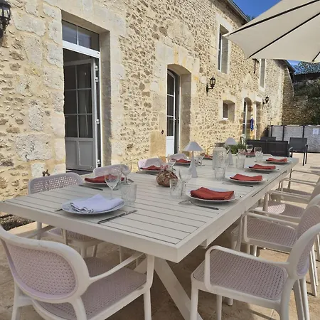 فيلة Confort & Nature, Calme Et Convivial *